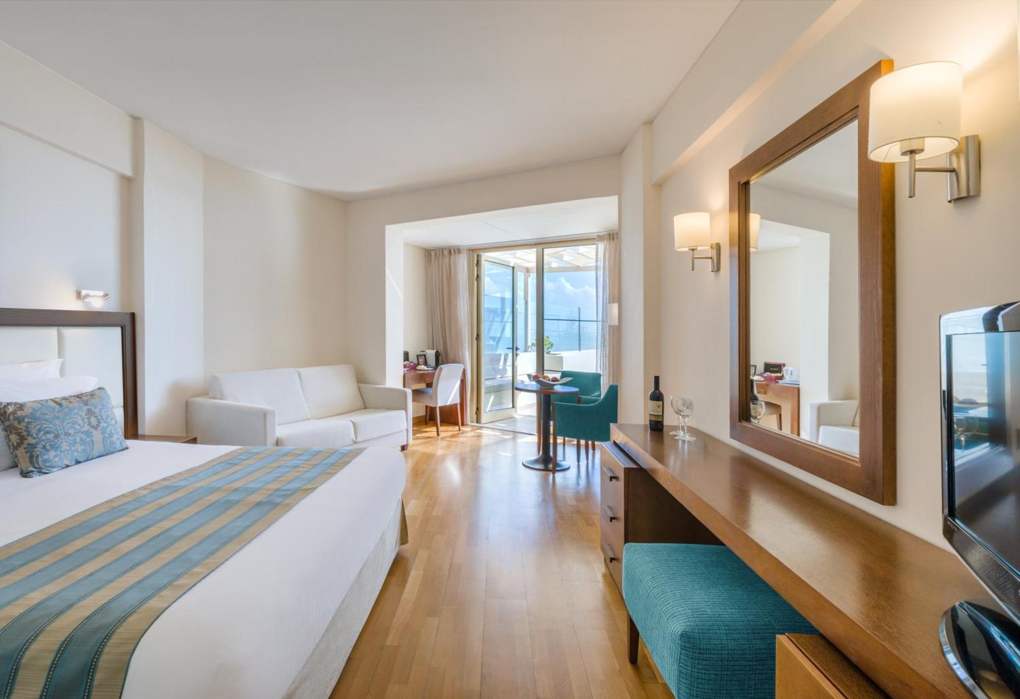 Golden Bay Beach Hotel Larnaca Cameră foto